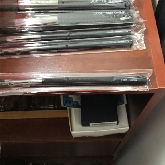 Laruce Brush Set - Picture 8 of 9